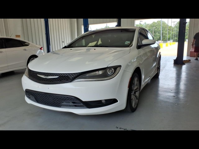 BUY CHRYSLER 200 2015 4DR SDN S FWD, Topp Gunn Shreveport