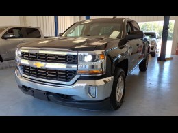 BUY CHEVROLET SILVERADO 1500 2018 4WD CREW CAB 143.5