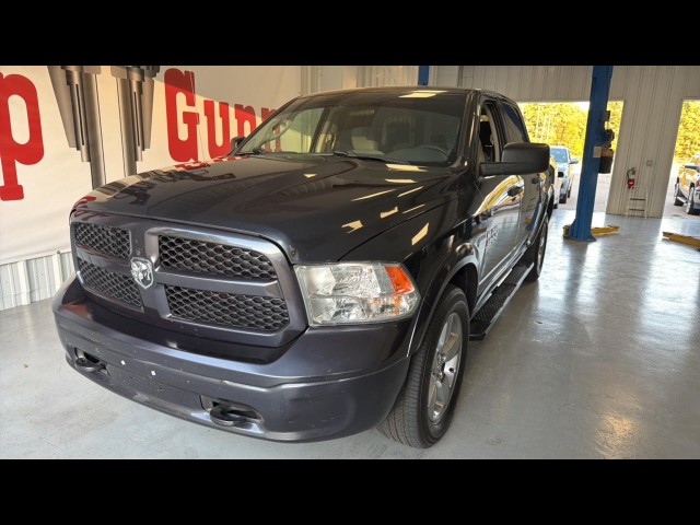 BUY RAM 1500 CLASSIC 2019 TRADESMAN 4X4 CREW CAB 5'7