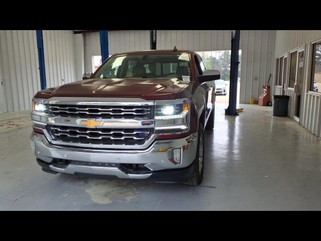 BUY CHEVROLET SILVERADO 1500 2017 4WD CREW CAB 153.0