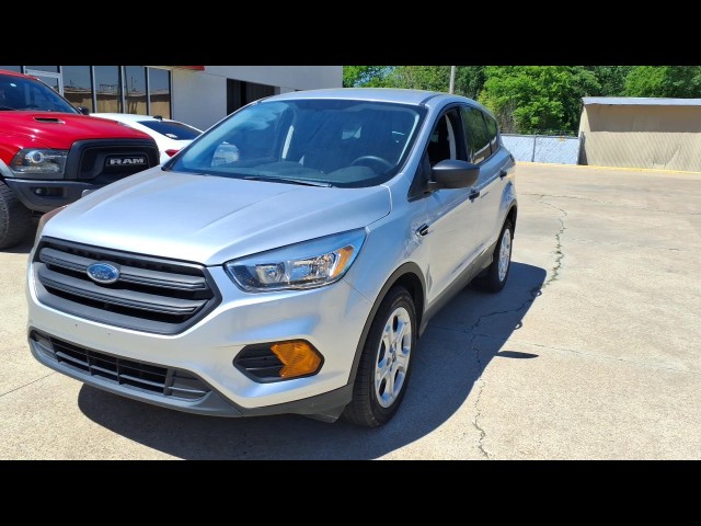BUY FORD ESCAPE 2019 S FWD, Topp Gunn Shreveport