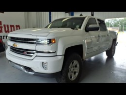 BUY CHEVROLET SILVERADO 1500 2017 4WD CREW CAB 153.0